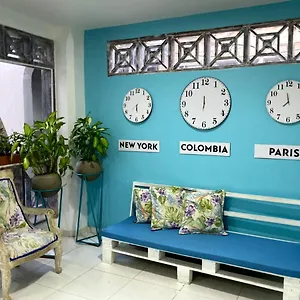  Hotel Luna Airport Colômbia