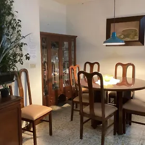 Manila Su Casa Pensión