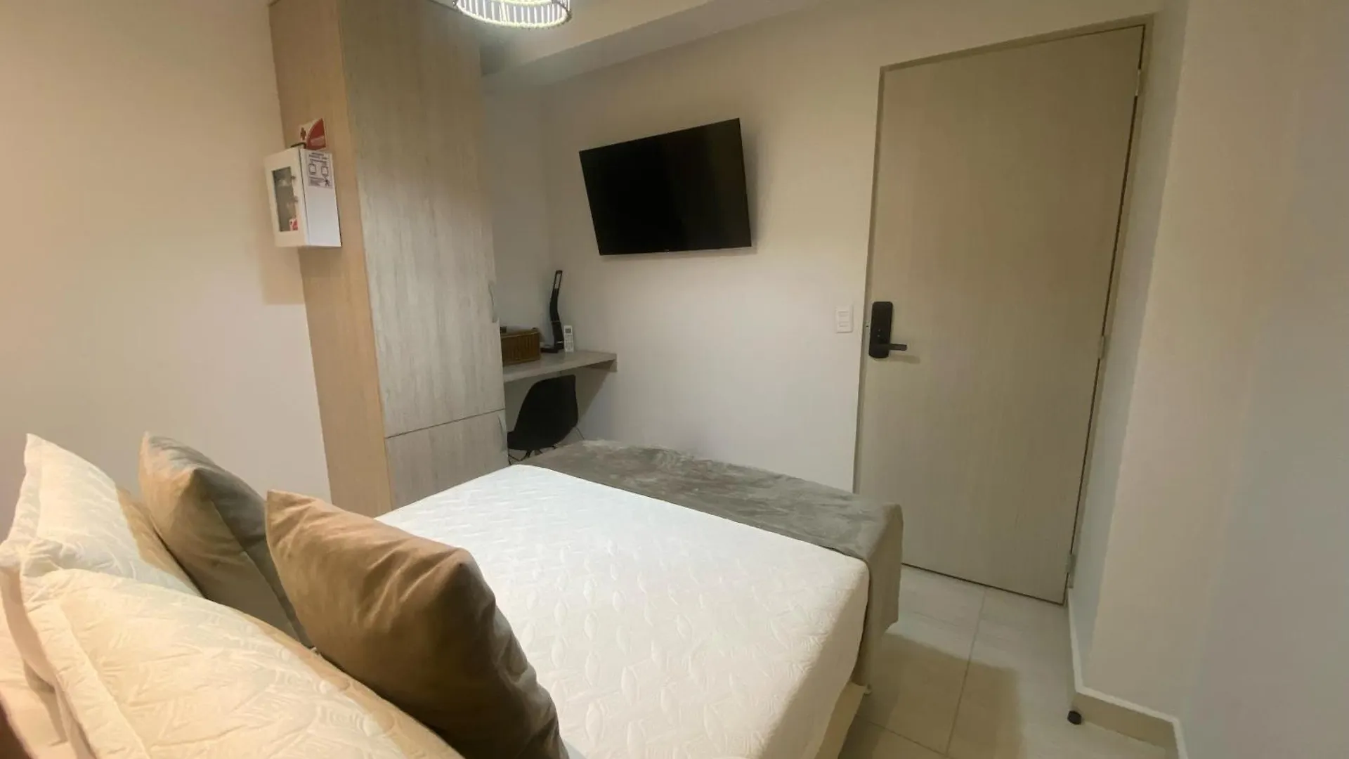 ***  Maidy Luxury Hotel Medellin Colombia