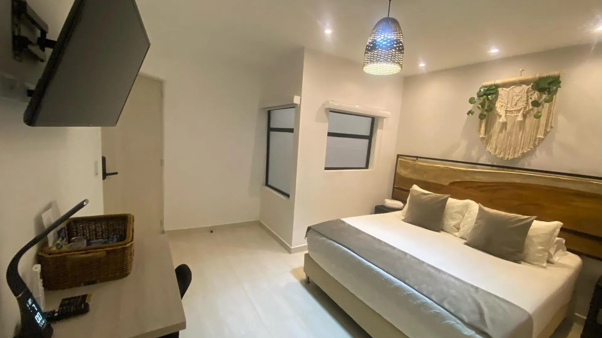 Maidy Luxury Hotel Medellin 3*,