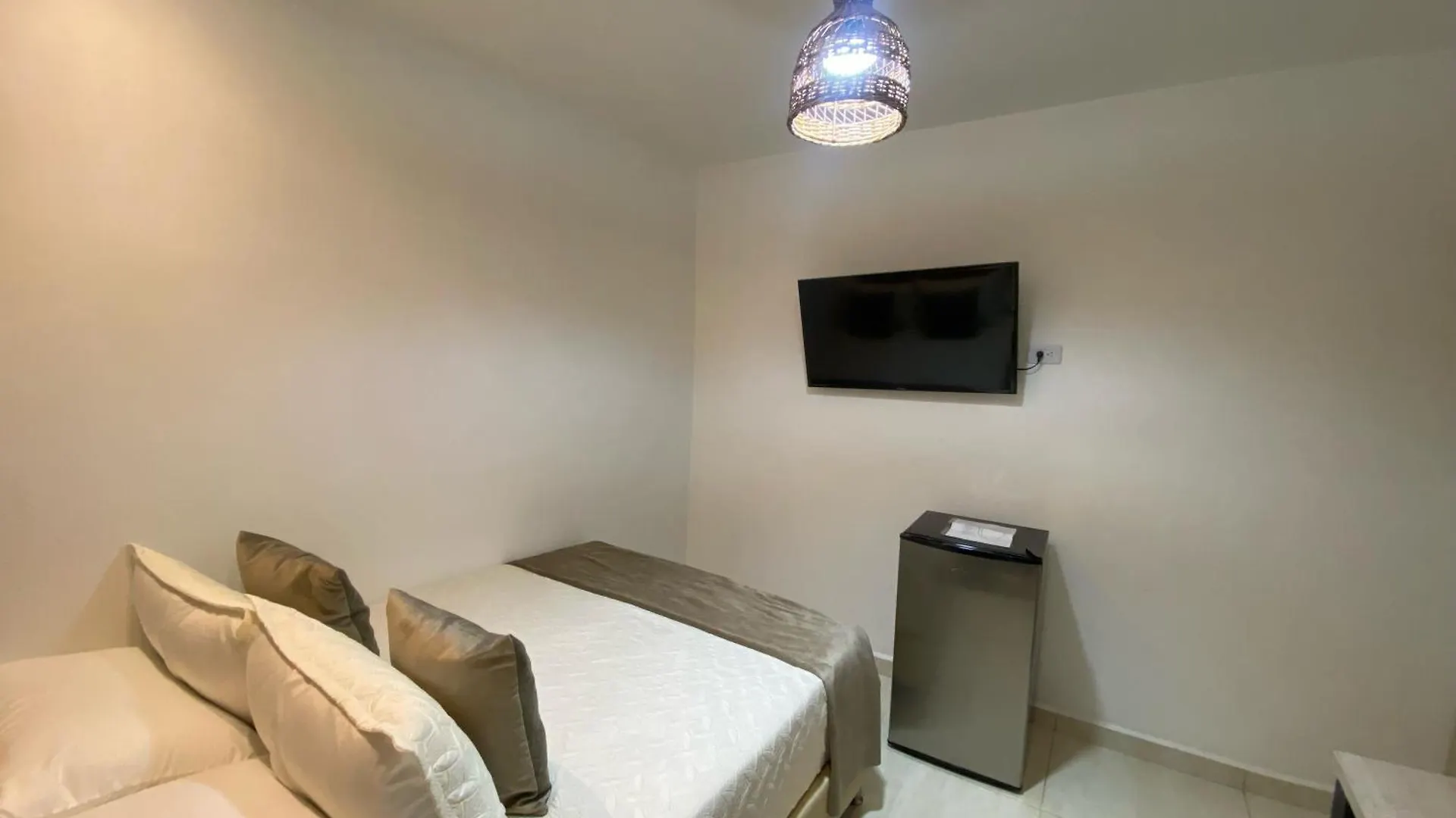 Maidy Luxury Hotel Medellin 3*,  Colombia