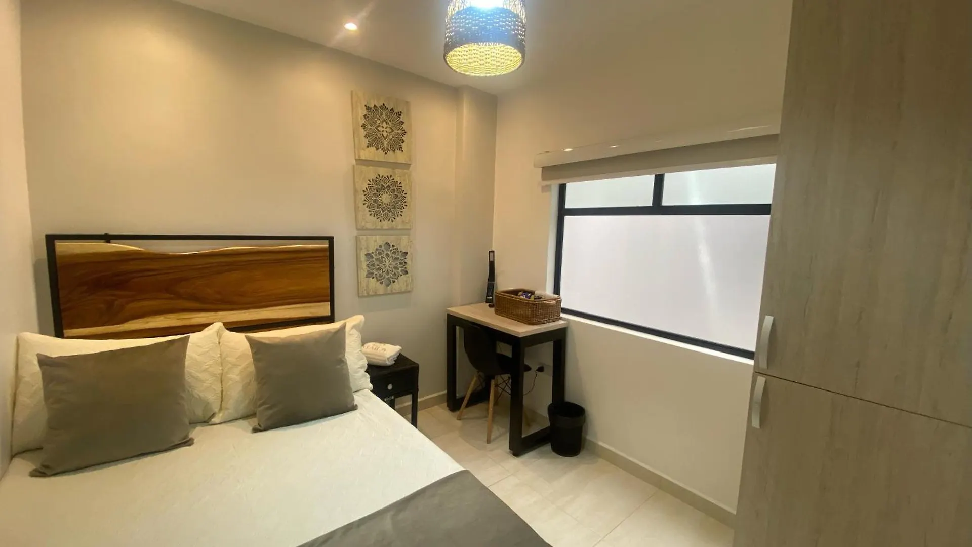 ***  Maidy Luxury Hotel Medellin Colombia